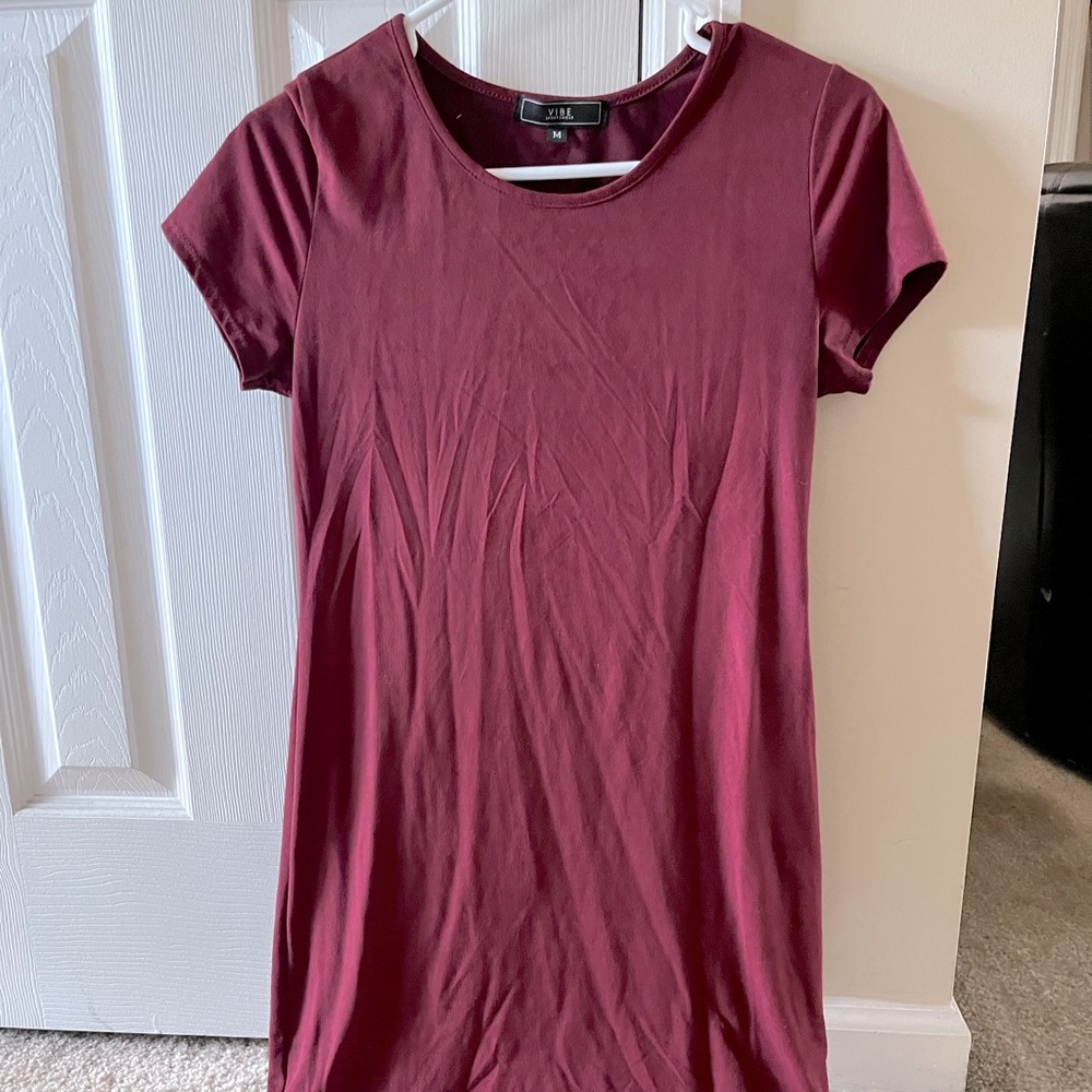 Maroon T-shirt dress (spandex). Knee-length.